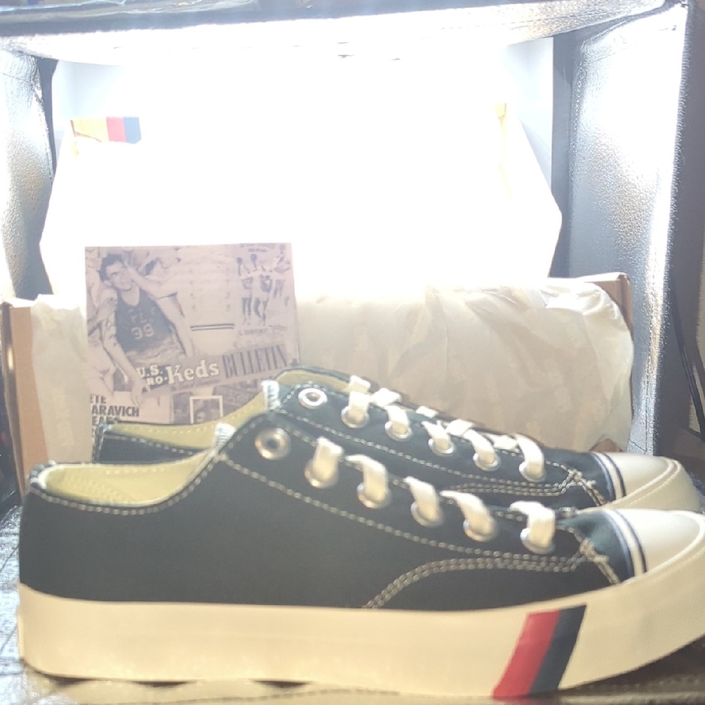 PRO-Keds Mens Size 7 shoe